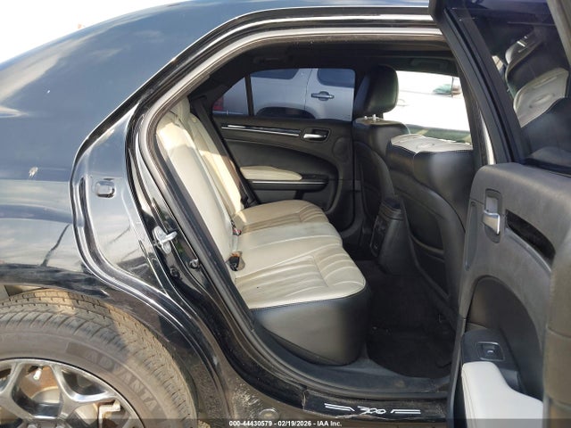 Aukcja sprzedaży 2017 Chrysler 300 300s, vin: 2C3CCABG0HH647045, numer aukcji: 44430579