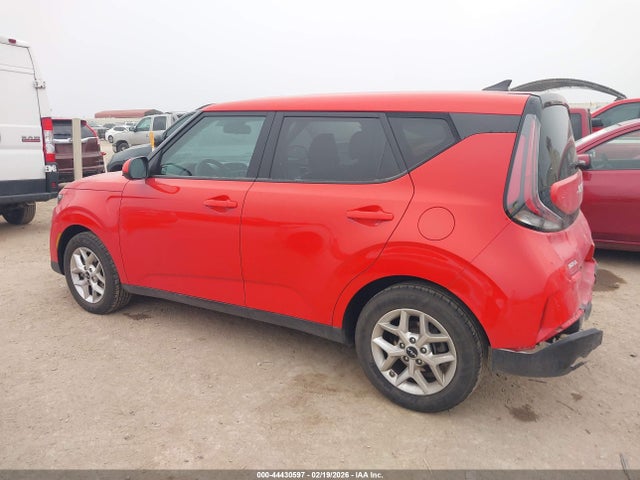 KNDJ23AU4R7234051 KIA SOUL LX