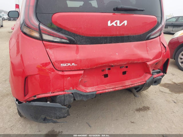 KNDJ23AU4R7234051 KIA SOUL LX