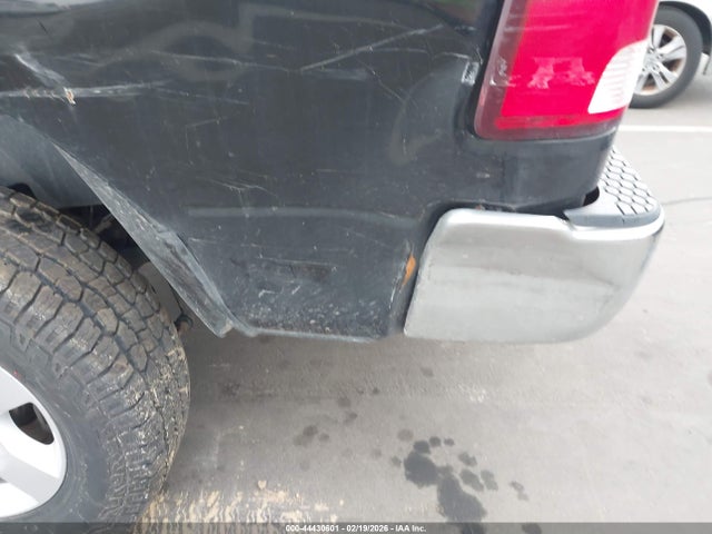 44430601 :رقم المزاد ، 1C6RR7TT0KS551250 vin ، 2019 Ram 1500 Classic Slt  4x4 6'4 Box مزاد بيع