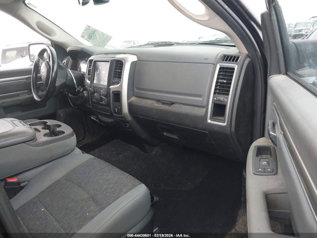 44430601 :رقم المزاد ، 1C6RR7TT0KS551250 vin ، 2019 Ram 1500 Classic Slt  4x4 6'4 Box مزاد بيع