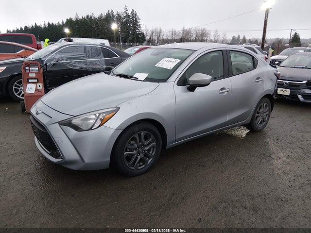 3MYDLBYV9KY510801 Toyota YARIS LE