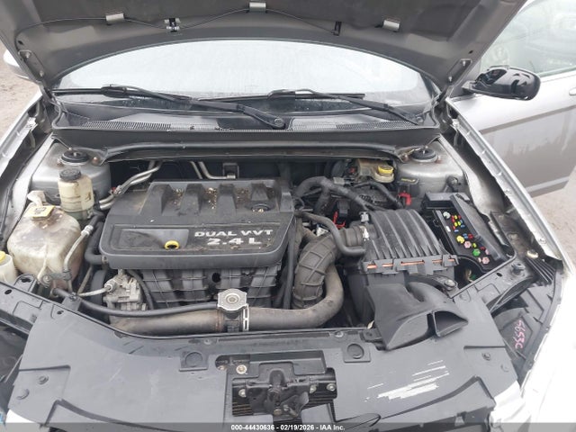 Продажа на аукционе авто 2013 Chrysler 200 Touring, vin: 1C3CCBBB0DN672748, номер лота: 44430636