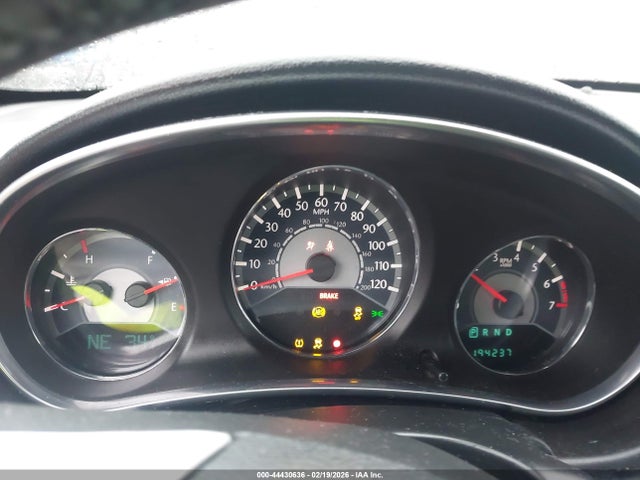 Продажа на аукционе авто 2013 Chrysler 200 Touring, vin: 1C3CCBBB0DN672748, номер лота: 44430636