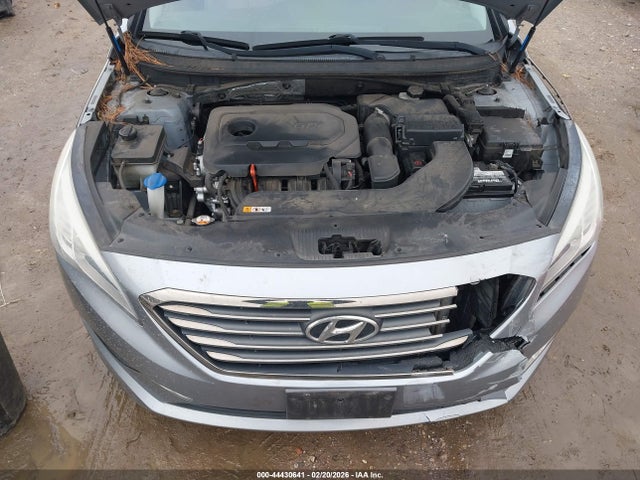 Продажа на аукционе авто 2015 Hyundai Sonata Limited, vin: 5NPE34AF6FH018697, номер лота: 44430641
