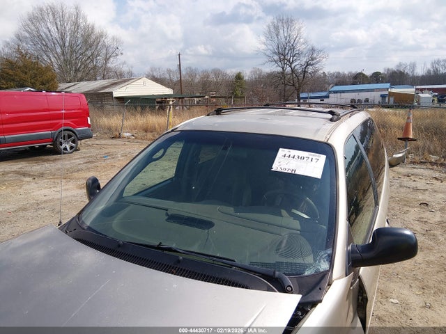 Продажа на аукционе авто 2004 Chrysler Town & Country Lx, vin: 2C8GP44R54R591706, номер лота: 44430717