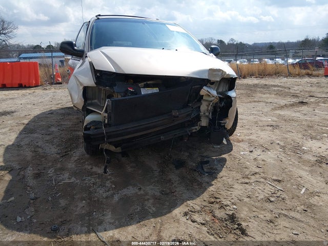 Продажа на аукционе авто 2004 Chrysler Town & Country Lx, vin: 2C8GP44R54R591706, номер лота: 44430717