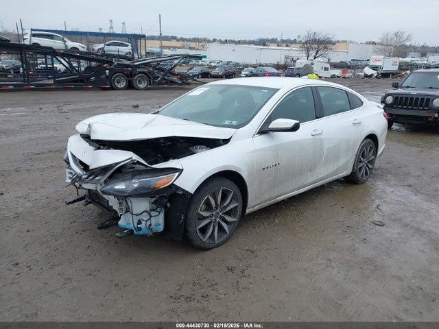 1G1ZG5ST8MF036540 Chevrolet Malibu Fwd Rs