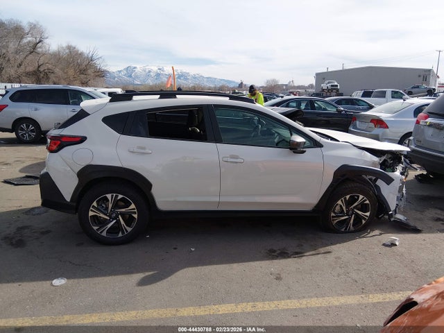 JF2GUADC6R8323272 Subaru Crosstrek Premium