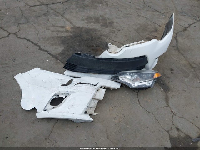 44430794 :رقم المزاد ، 2T1BURHE7FC289104 vin ، 2015 Toyota Corolla L مزاد بيع