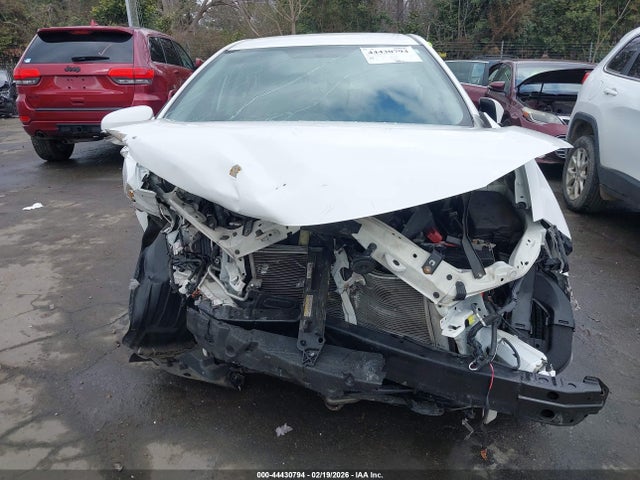 44430794 :رقم المزاد ، 2T1BURHE7FC289104 vin ، 2015 Toyota Corolla L مزاد بيع