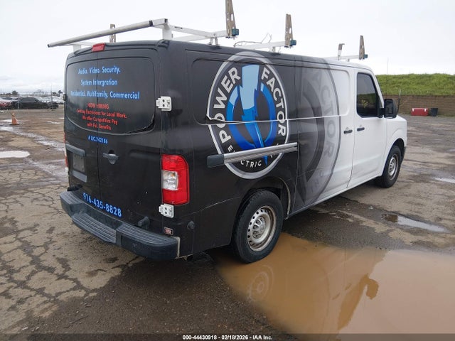 1N6BF0KM3HN801699 Nissan Nv Cargo Nv1500 S V6