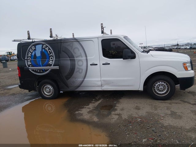1N6BF0KM3HN801699 Nissan Nv Cargo Nv1500 S V6