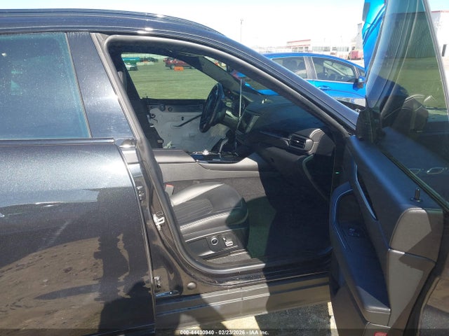 2021 MASERATI LEVANTE ZN661XUAXMX357863 Photo 4