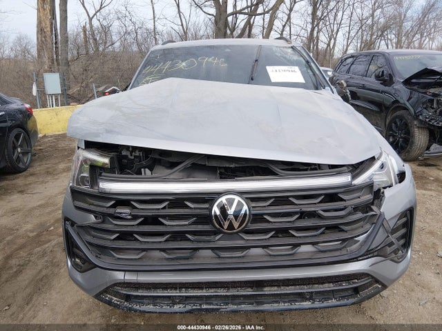 44430946 :رقم المزاد ، 1V2AE2CA1SC212699 vin ، 2025 Volkswagen Atlas Cross Sport 2.0t Sel R-line Black مزاد بيع