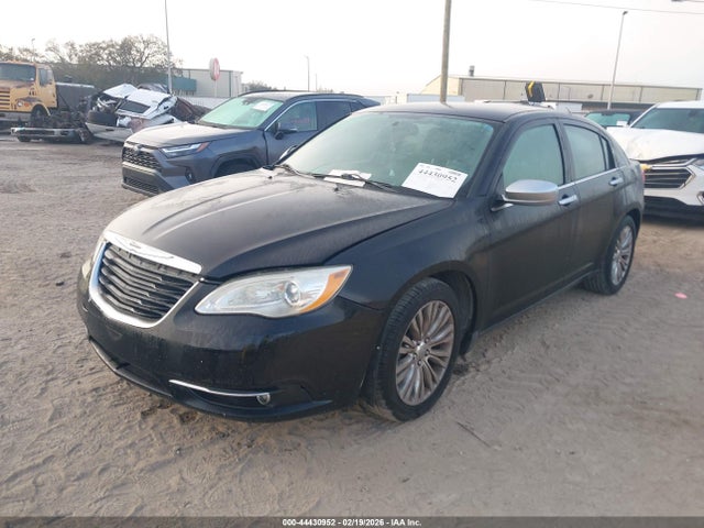 2012 CHRYSLER 200 1C3CCBCB3CN277945 Photo 1