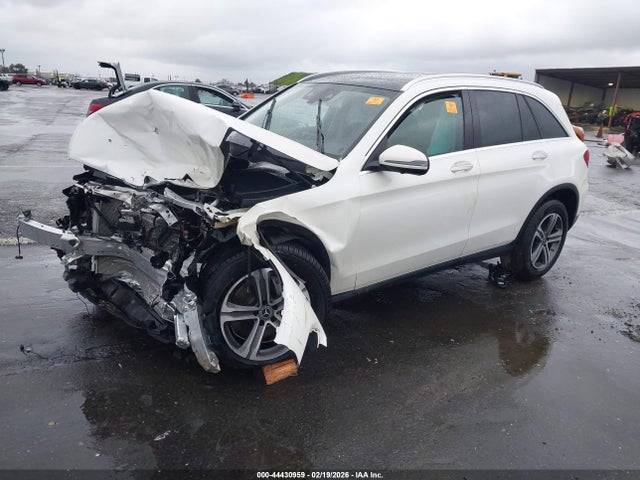 WDC0G4KB3JV019576 Mercedes-Benz Glc 300 4matic
