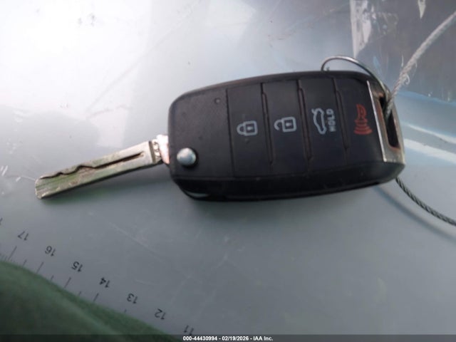 5XXGM4A77FG389832 KIA Optima Lx