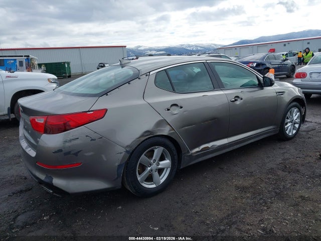 5XXGM4A77FG389832 KIA Optima Lx