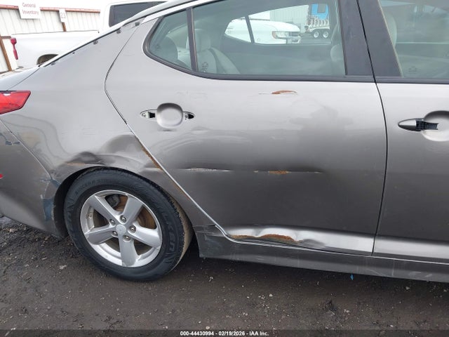 5XXGM4A77FG389832 KIA Optima Lx