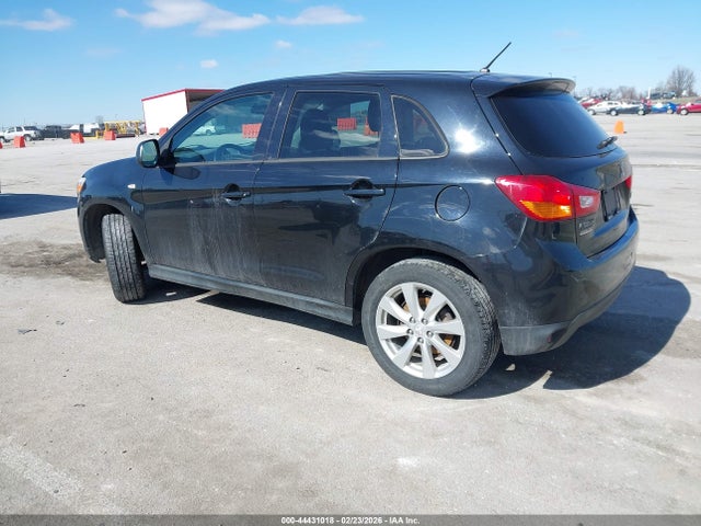 Продаж на аукціоні авто 2015 Mitsubishi Outlander Sport Es, vin: 4A4AR3AU4FE002318, номер лоту: 44431018