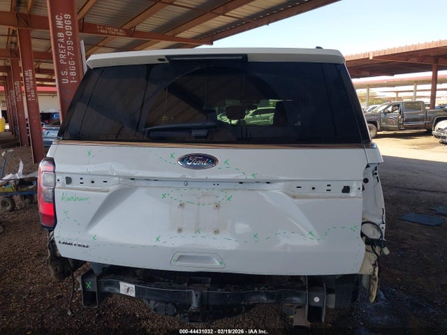 Ford Expedition Max Limited 2019 1FMJK1KT4KEA15744 Image 16