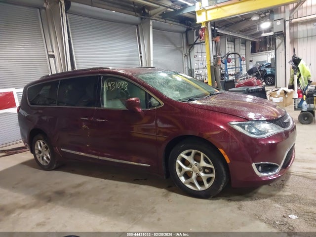 Aukcja sprzedaży 2017 Chrysler Pacifica Touring-l Plus, vin: 2C4RC1EG8HR551045, numer aukcji: 44431033
