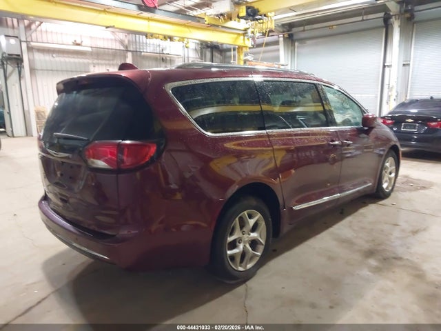 Aukcja sprzedaży 2017 Chrysler Pacifica Touring-l Plus, vin: 2C4RC1EG8HR551045, numer aukcji: 44431033