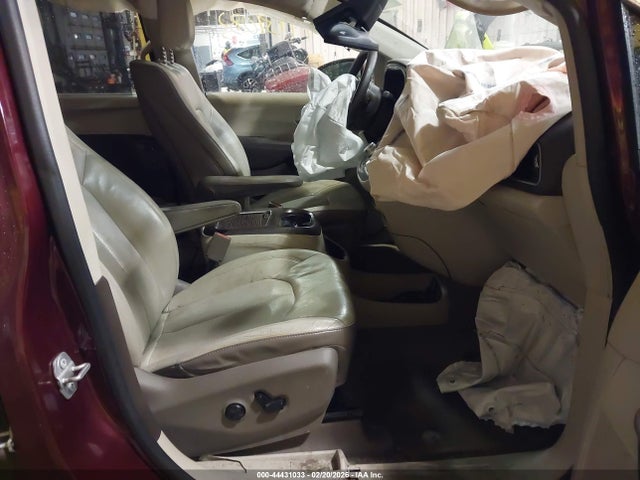 Aukcja sprzedaży 2017 Chrysler Pacifica Touring-l Plus, vin: 2C4RC1EG8HR551045, numer aukcji: 44431033