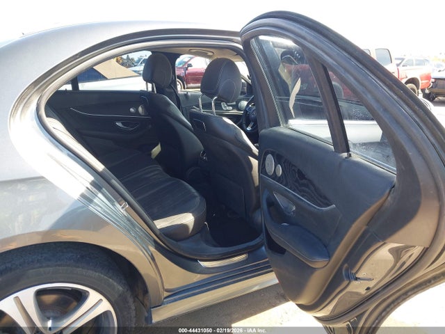 Продажа на аукционе авто 2018 Mercedes-benz E 300, vin: WDDZF4JB4JA460499, номер лота: 44431050