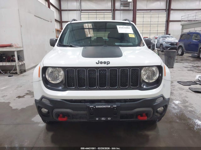 ZACNJBC13KPK13117 Jeep Renegade Trailhawk 4x4