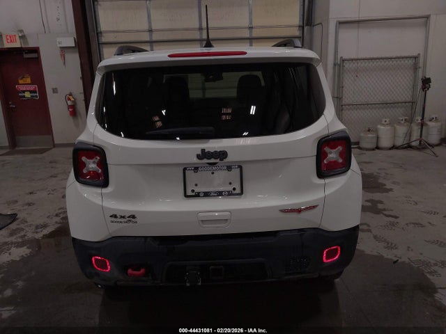 ZACNJBC13KPK13117 Jeep Renegade Trailhawk 4x4