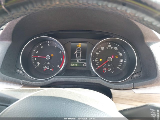Продаж на аукціоні авто 2017 Volkswagen Passat 1.8t Se, vin: 1VWBT7A36HC053603, номер лоту: 44431087