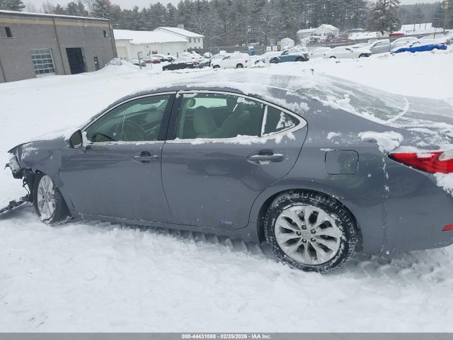 Lexus ES 300H 2015 JTHBW1GG9F2095105 Image 14