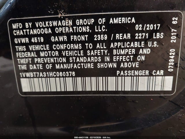 1VWBT7A31HC060376 Volkswagen Passat 1.8t Se