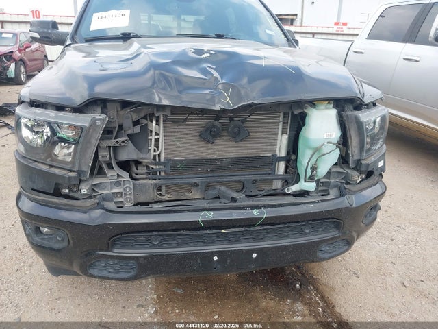 2019 RAM 1500 1C6RRFFG4KN888396 Photo 5