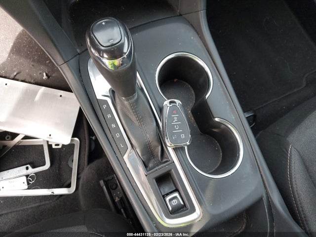 3GNAXLEX7KS678948 Chevrolet EQUINOX LT