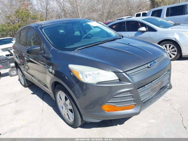 44431169 :رقم المزاد ، 1FMCU0F76FUC24389 vin ، 2015 Ford Escape S مزاد بيع