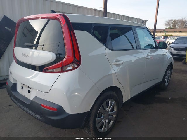 KNDJ23AU6N7152994 KIA SOUL LX