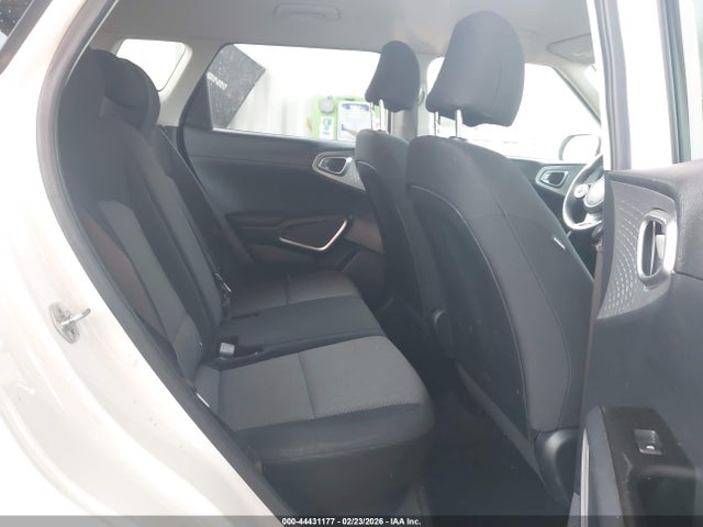 KNDJ23AU6N7152994 KIA SOUL LX