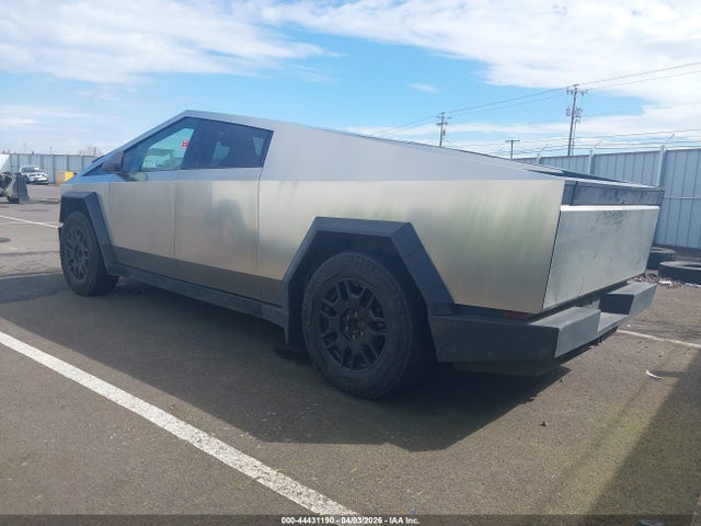 Продаж на аукціоні авто 2024 Tesla Cybertruck All-wheel Drive, vin: 7G2CEHED9RA017042, номер лоту: 44431190