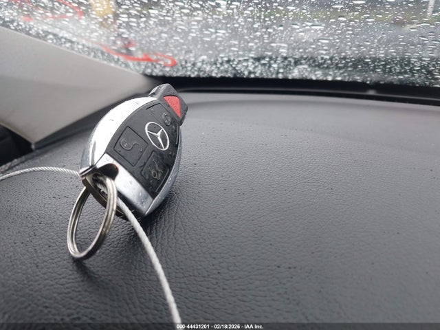 Mercedes-Benz C 300 2017 WDDWJ4JB7HF585480 Image 11