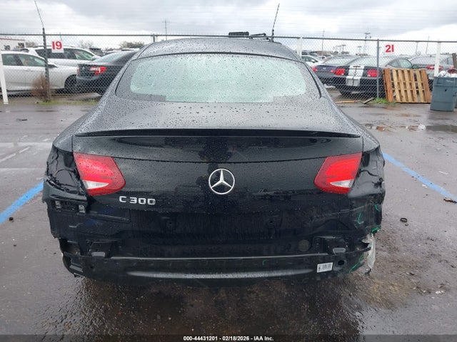 Mercedes-Benz C 300 2017 WDDWJ4JB7HF585480 Image 17