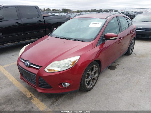 1FADP3K20EL443810 Ford FOCUS SE