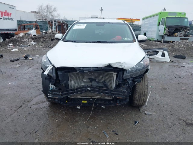 5XYPGDA3XKG559711 KIA Sorento 2.4l Lx