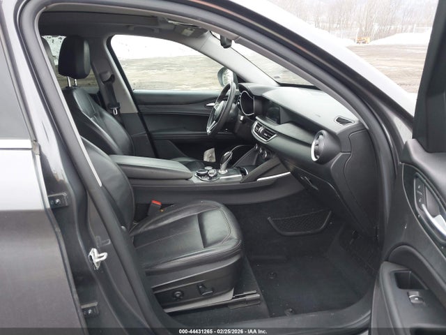 2019 ALFA ROMEO STELVIO ZASPAKAN3K7C32370 Photo 4