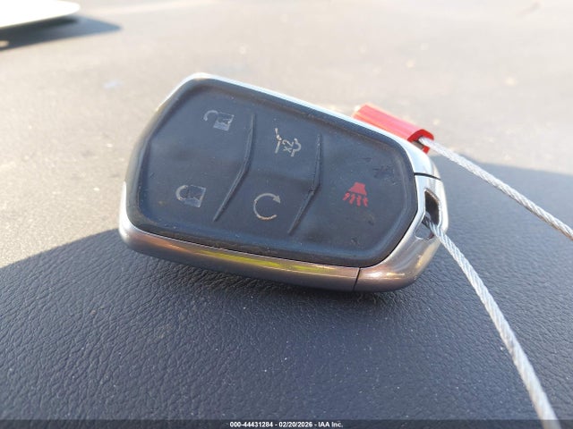 2017 CADILLAC XT5 1GYKNDRS4HZ155576 Photo 10