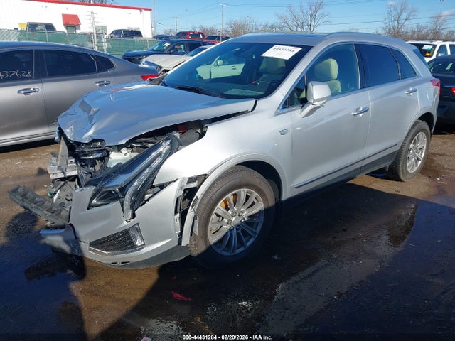 2017 CADILLAC XT5 1GYKNDRS4HZ155576 Photo 1