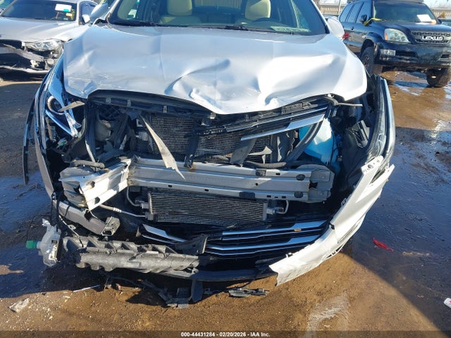 2017 CADILLAC XT5 1GYKNDRS4HZ155576 Photo 5