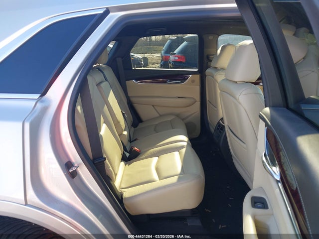 2017 CADILLAC XT5 1GYKNDRS4HZ155576 Photo 7